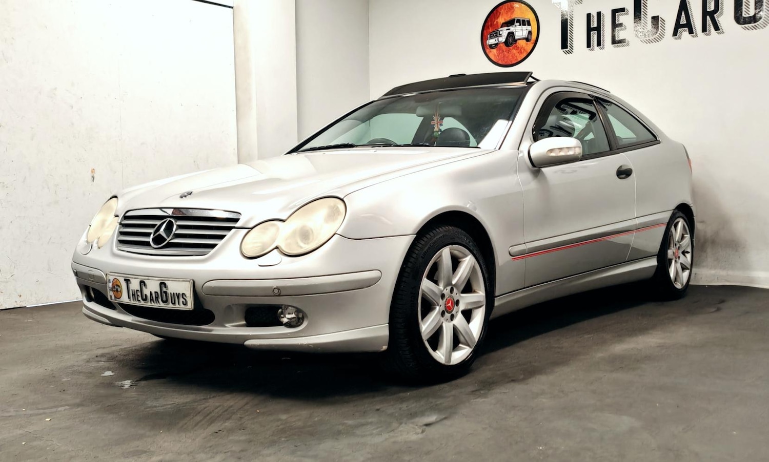 Used Mercedes-Benz C Class 2003 for sale - 77109947: Photo 10