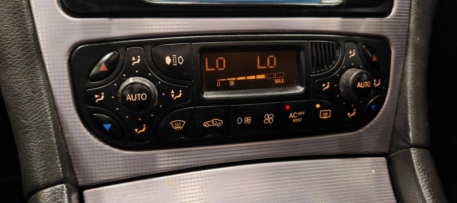 Used Mercedes-Benz C Class 2003 for sale - 77109947: Photo 23