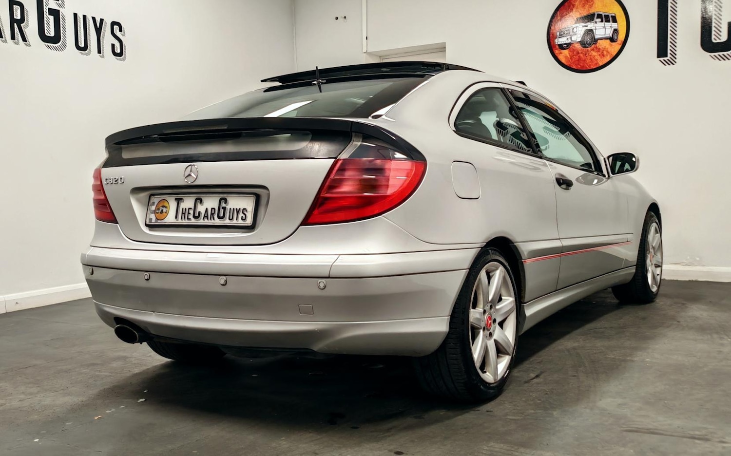 Used Mercedes-Benz C Class 2003 for sale - 77109947: Photo 25