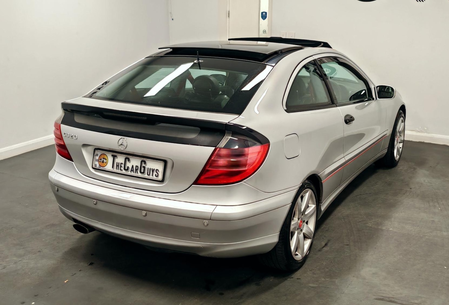 Used Mercedes-Benz C Class 2003 for sale - 77109947: Photo 26