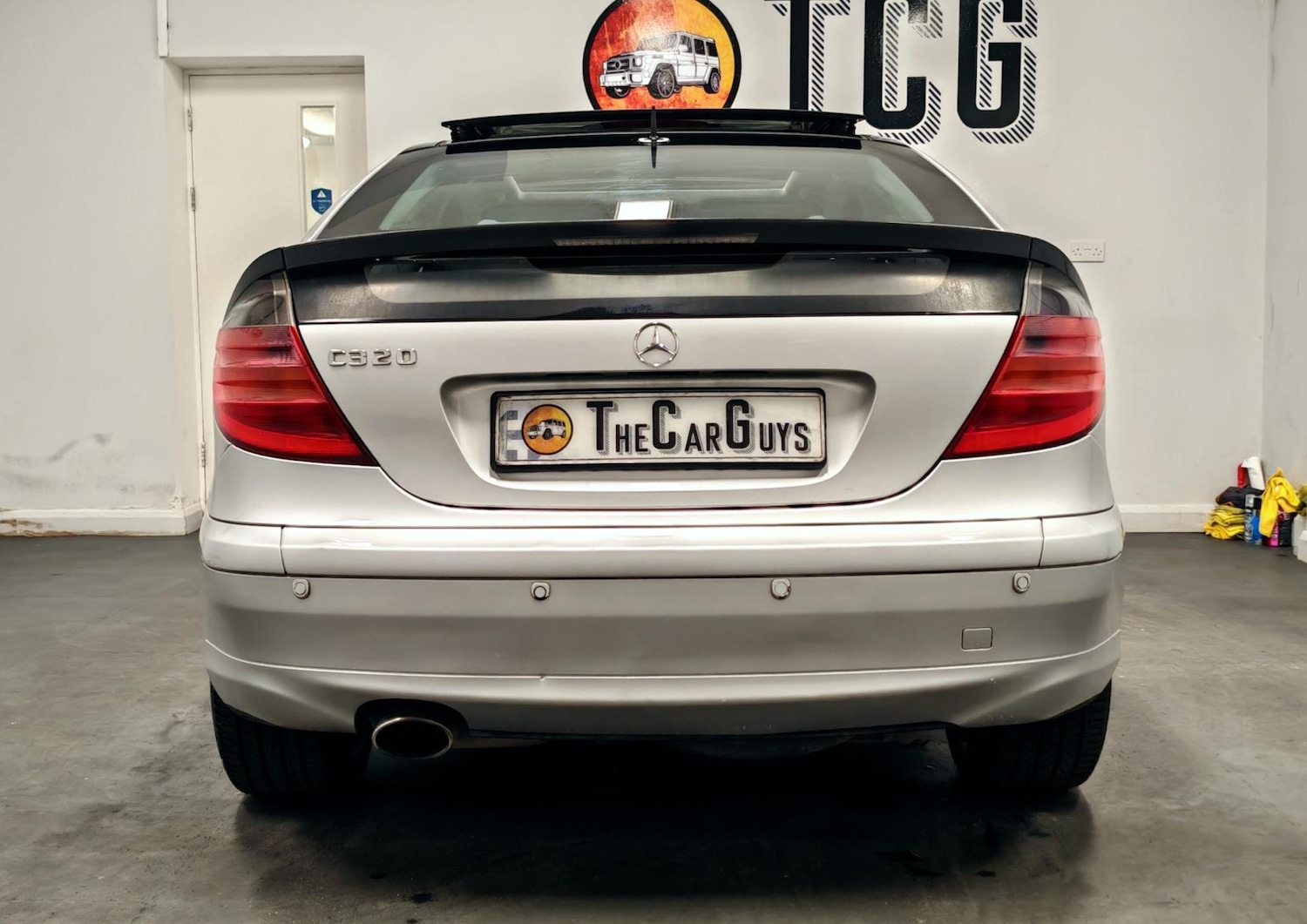 Used Mercedes-Benz C Class 2003 for sale - 77109947: Photo 27