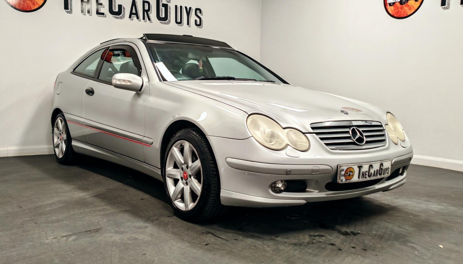 Used Mercedes-Benz C Class 2003 for sale - 77109947: Photo 5