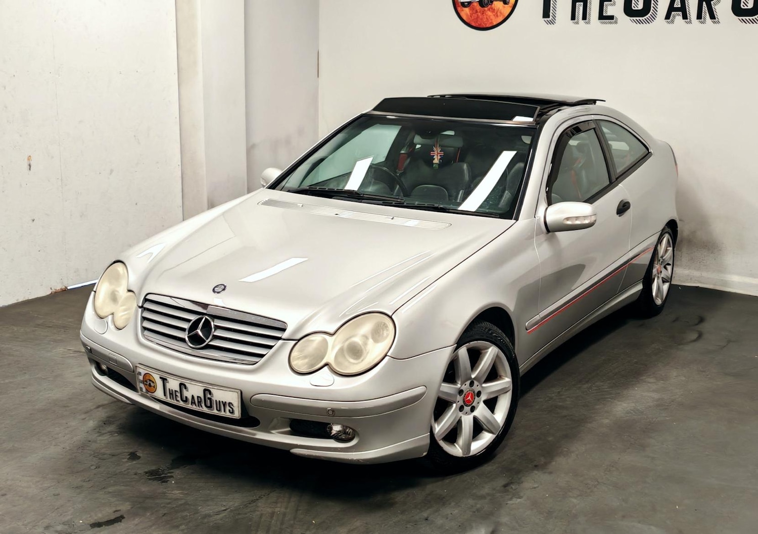 Used Mercedes-Benz C Class 2003 for sale - 77109947: Photo 9