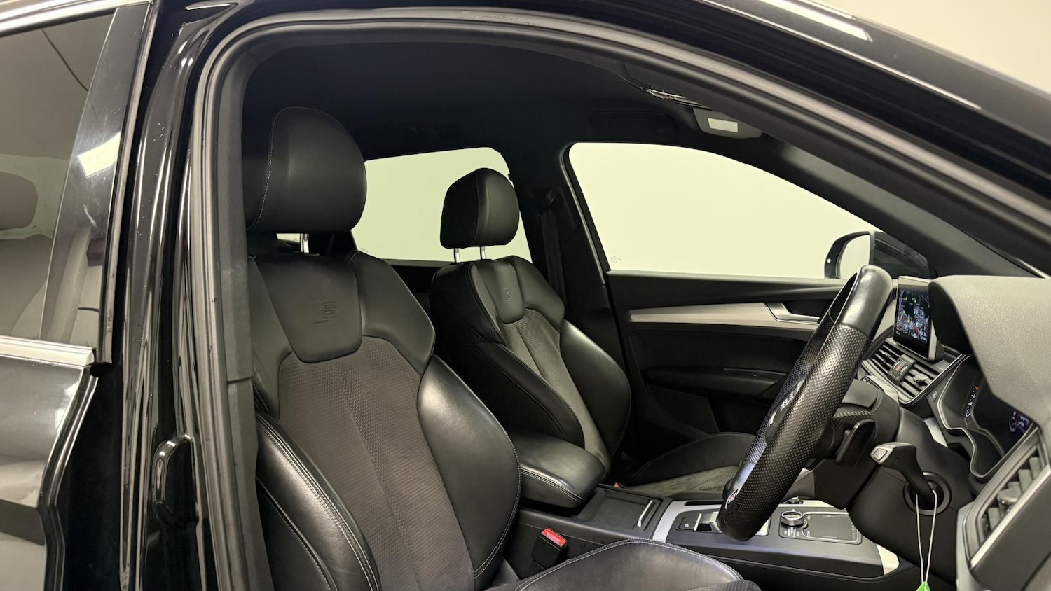 Used Audi Q5 2017 for sale - 77826081: Photo 13