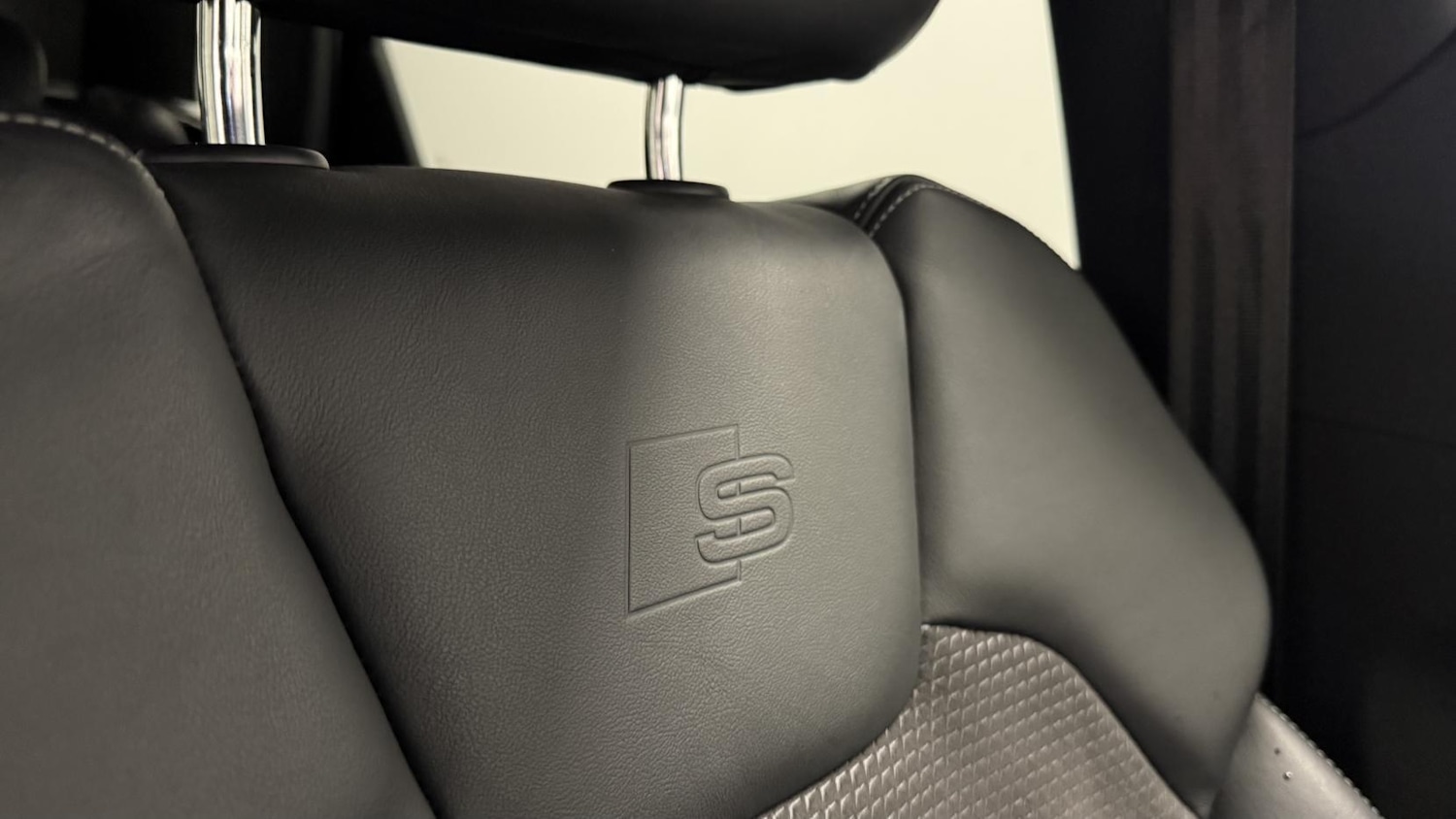 Used Audi Q5 2017 for sale - 77826081: Photo 14