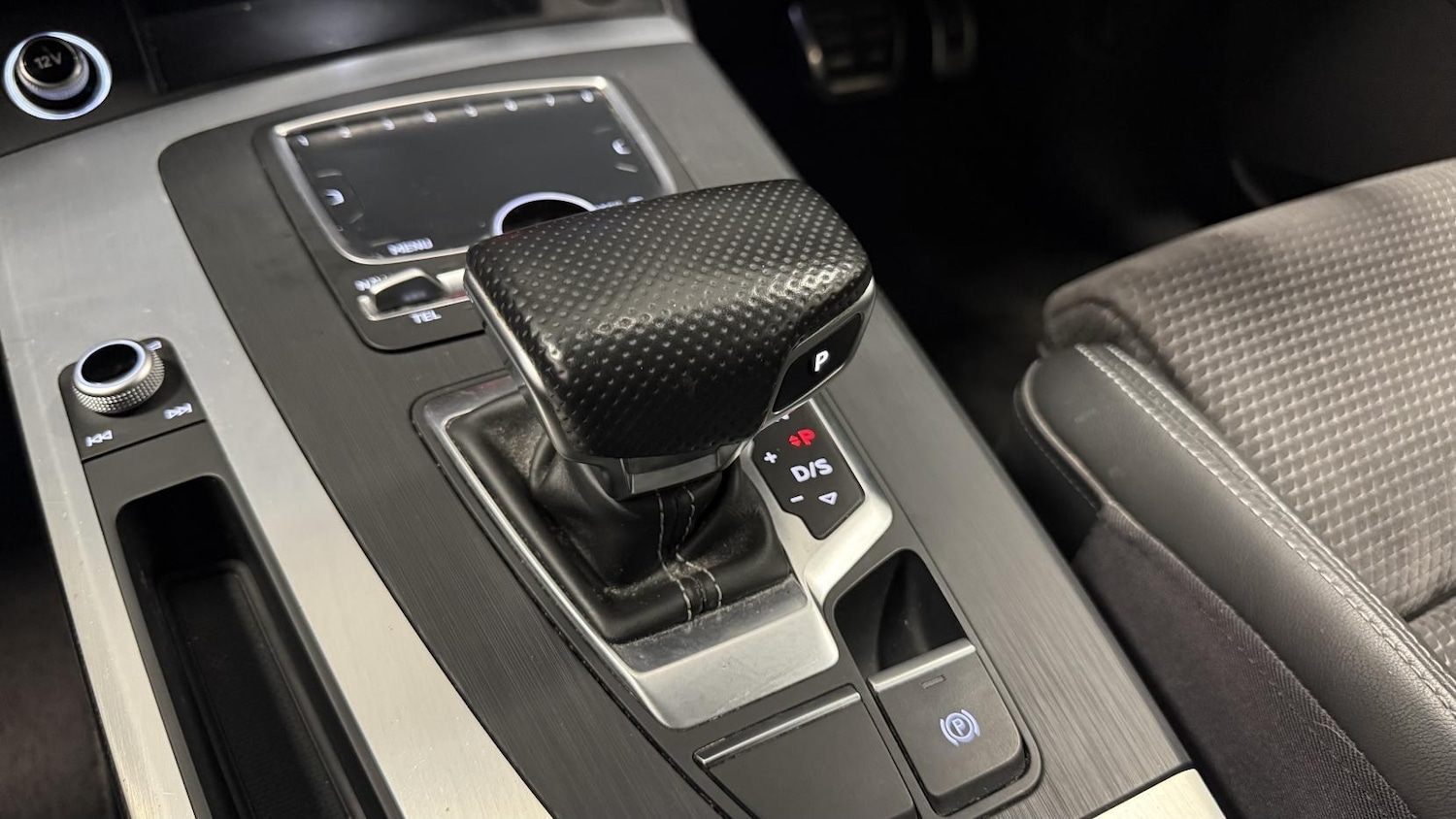 Used Audi Q5 2017 for sale - 77826081: Photo 37