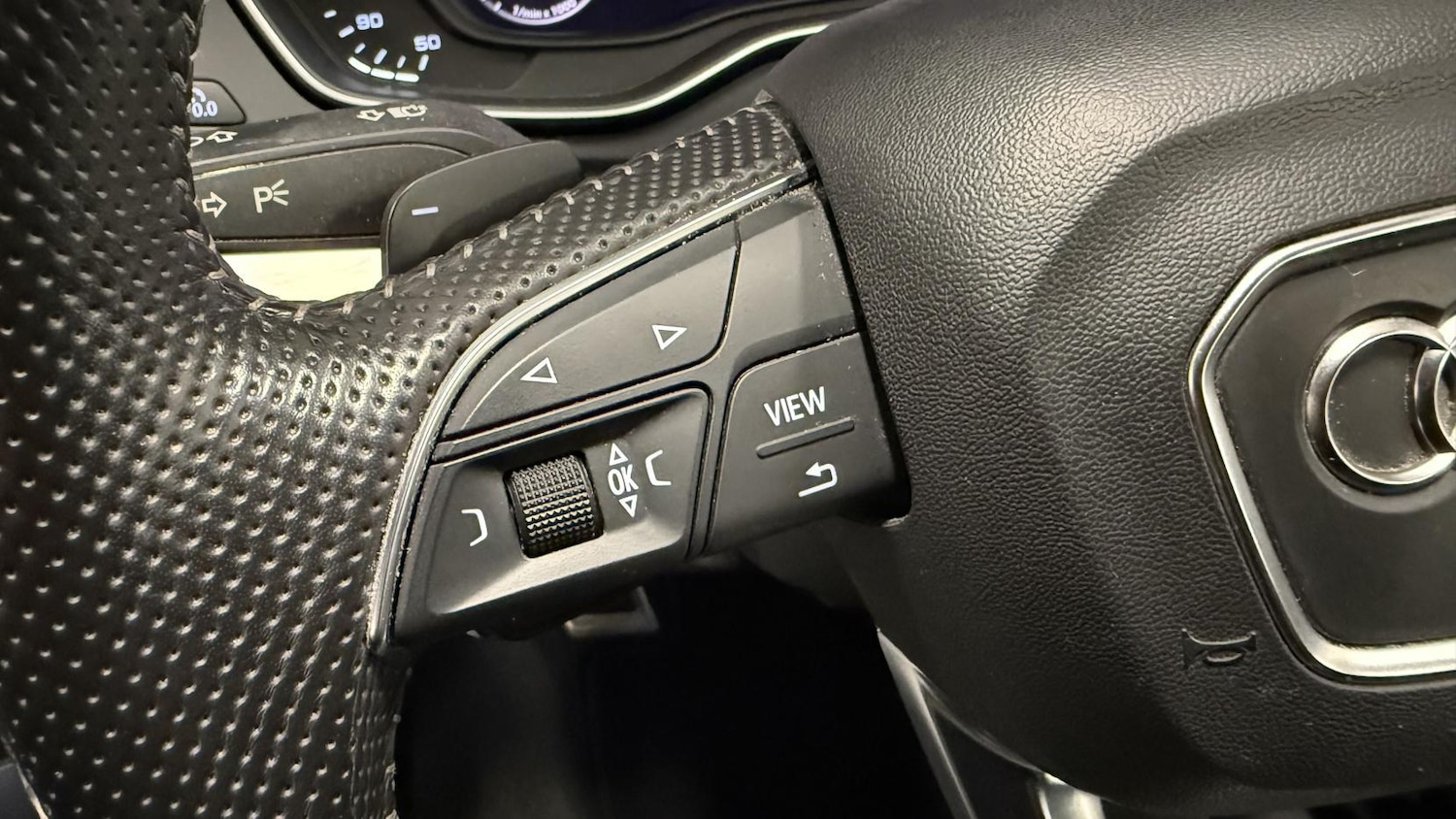 Used Audi Q5 2017 for sale - 77826081: Photo 39