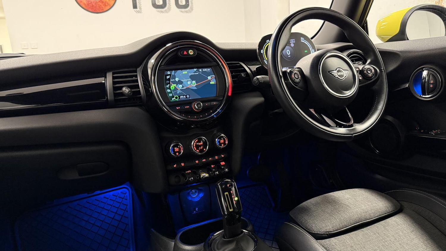 Used MINI Electric Hatch 2020 for sale - 78099757: Photo 14