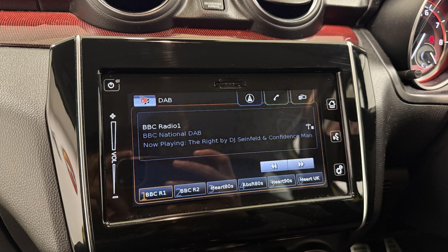 Used Suzuki Swift 2018 for sale - 77109952: Photo 23