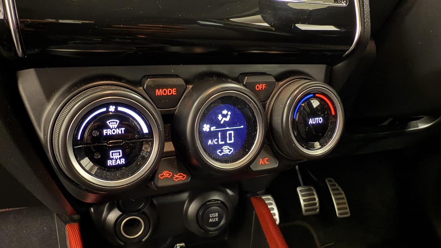 Used Suzuki Swift 2018 for sale - 77109952: Photo 26