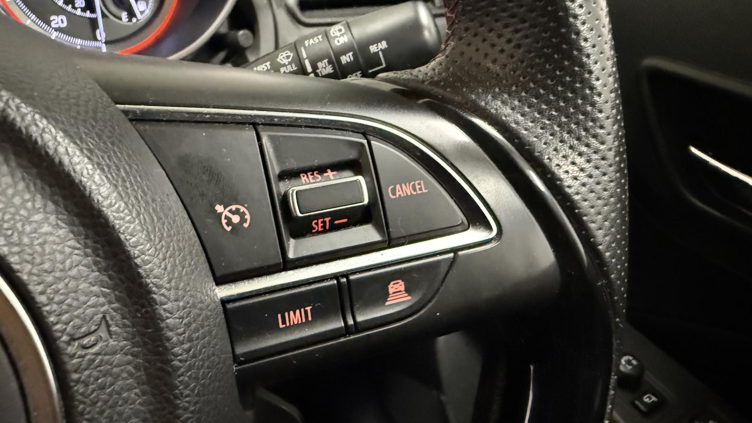 Used Suzuki Swift 2018 for sale - 77109952: Photo 29