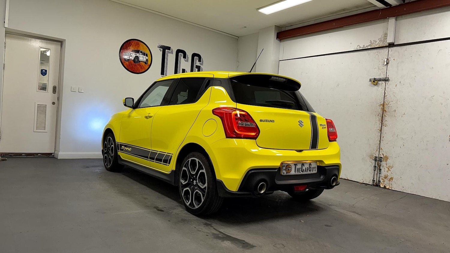 Used Suzuki Swift 2018 for sale - 77109952: Photo 3