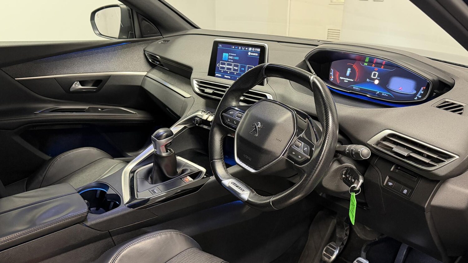 Used Peugeot 5008 2018 for sale - 77237251: Photo 13