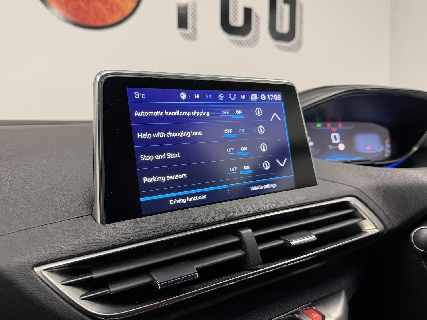 Used Peugeot 5008 2018 for sale - 77237251: Photo 26