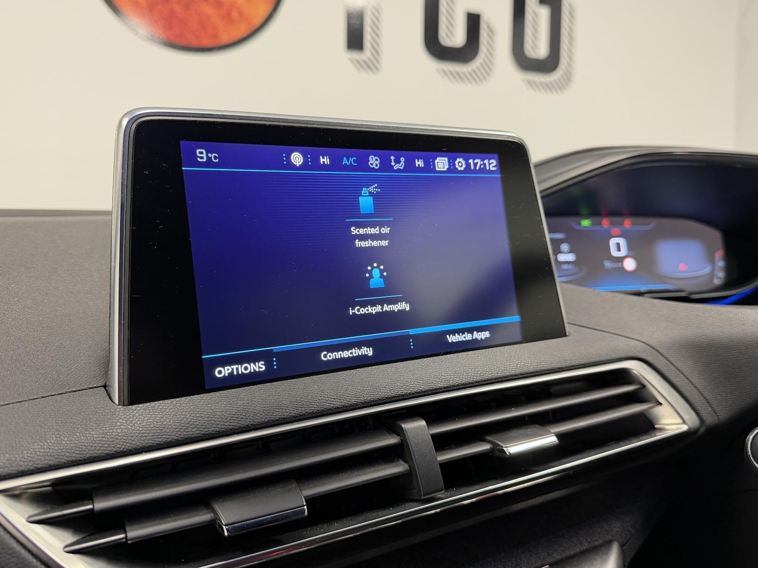 Used Peugeot 5008 2018 for sale - 77237251: Photo 32