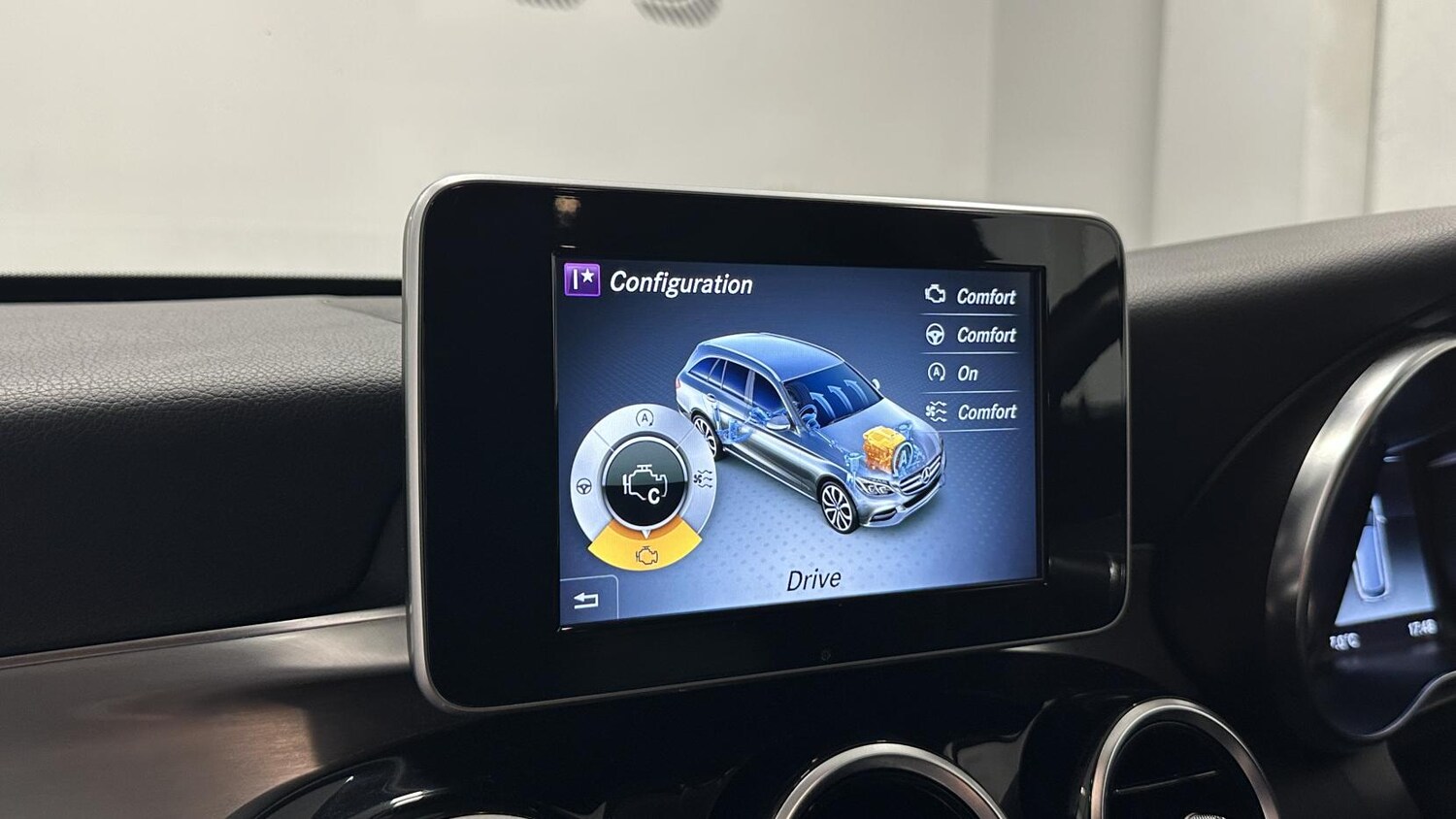 Used Mercedes-Benz C Class 2017 for sale - 77573134: Photo 31