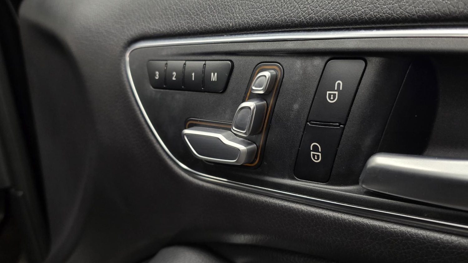 Used Mercedes-Benz GLA 2019 for sale - 77395403: Photo 15