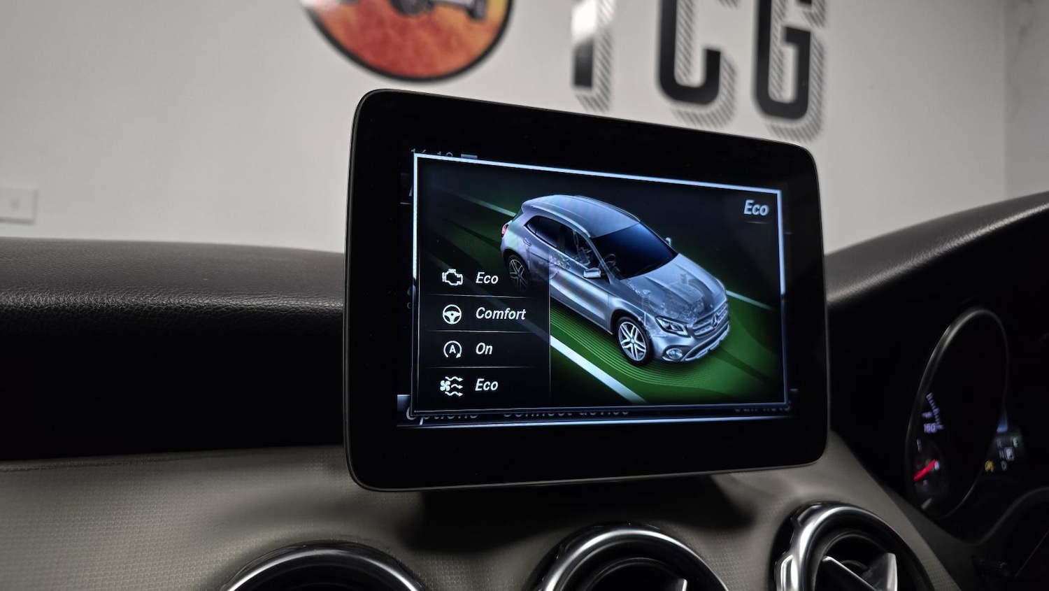 Used Mercedes-Benz GLA 2019 for sale - 77395403: Photo 32