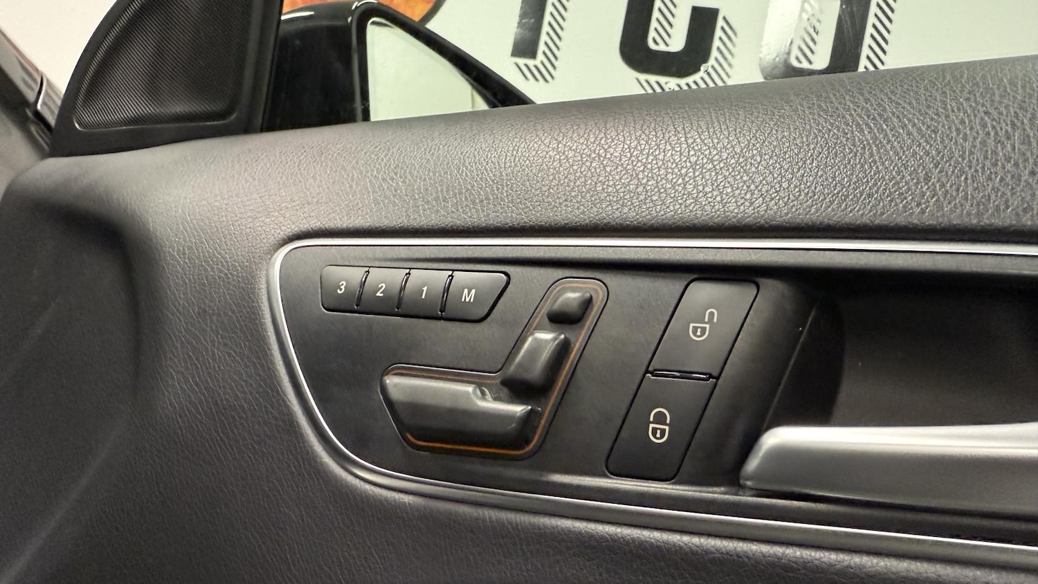 Used Mercedes-Benz GLA 2017 for sale - 77189620: Photo 12