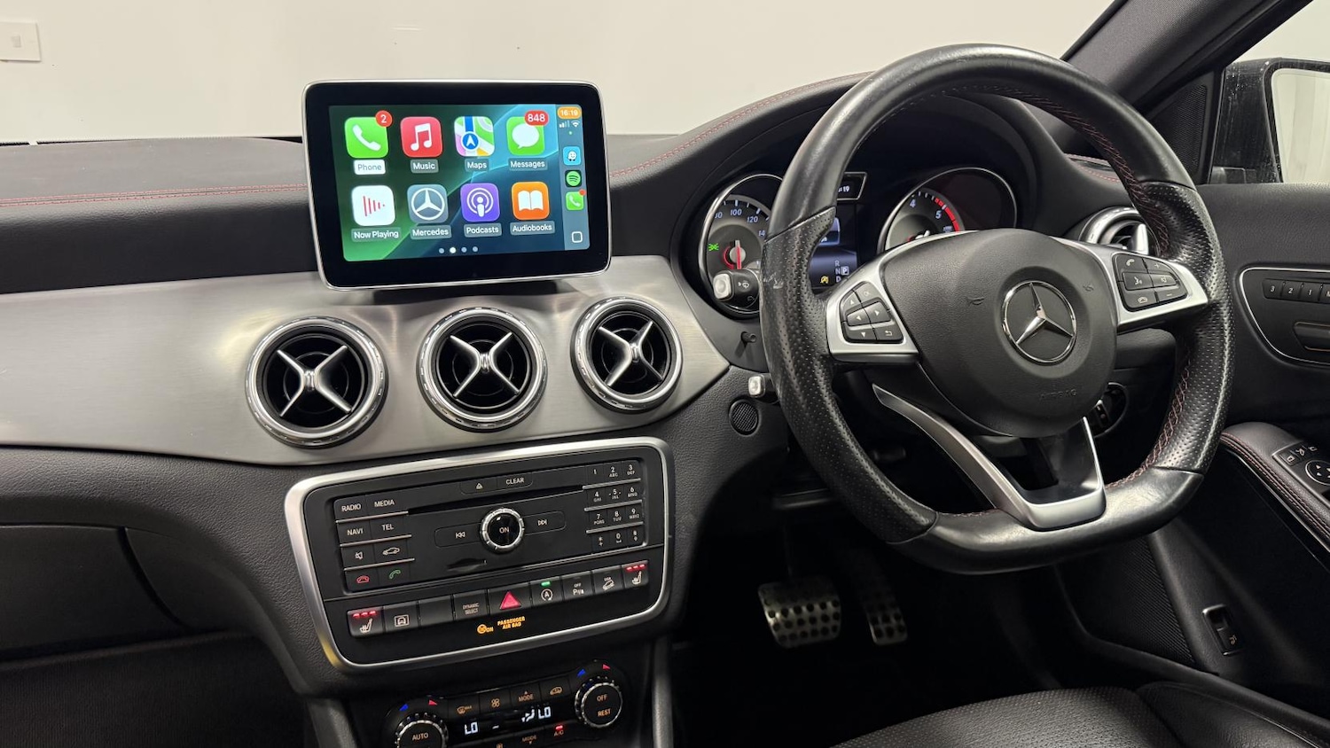 Used Mercedes-Benz GLA 2017 for sale - 77189620: Photo 3