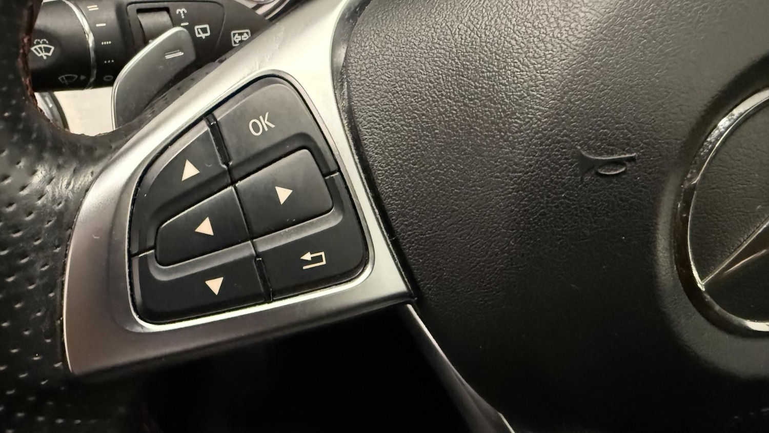 Used Mercedes-Benz GLA 2017 for sale - 77189620: Photo 40