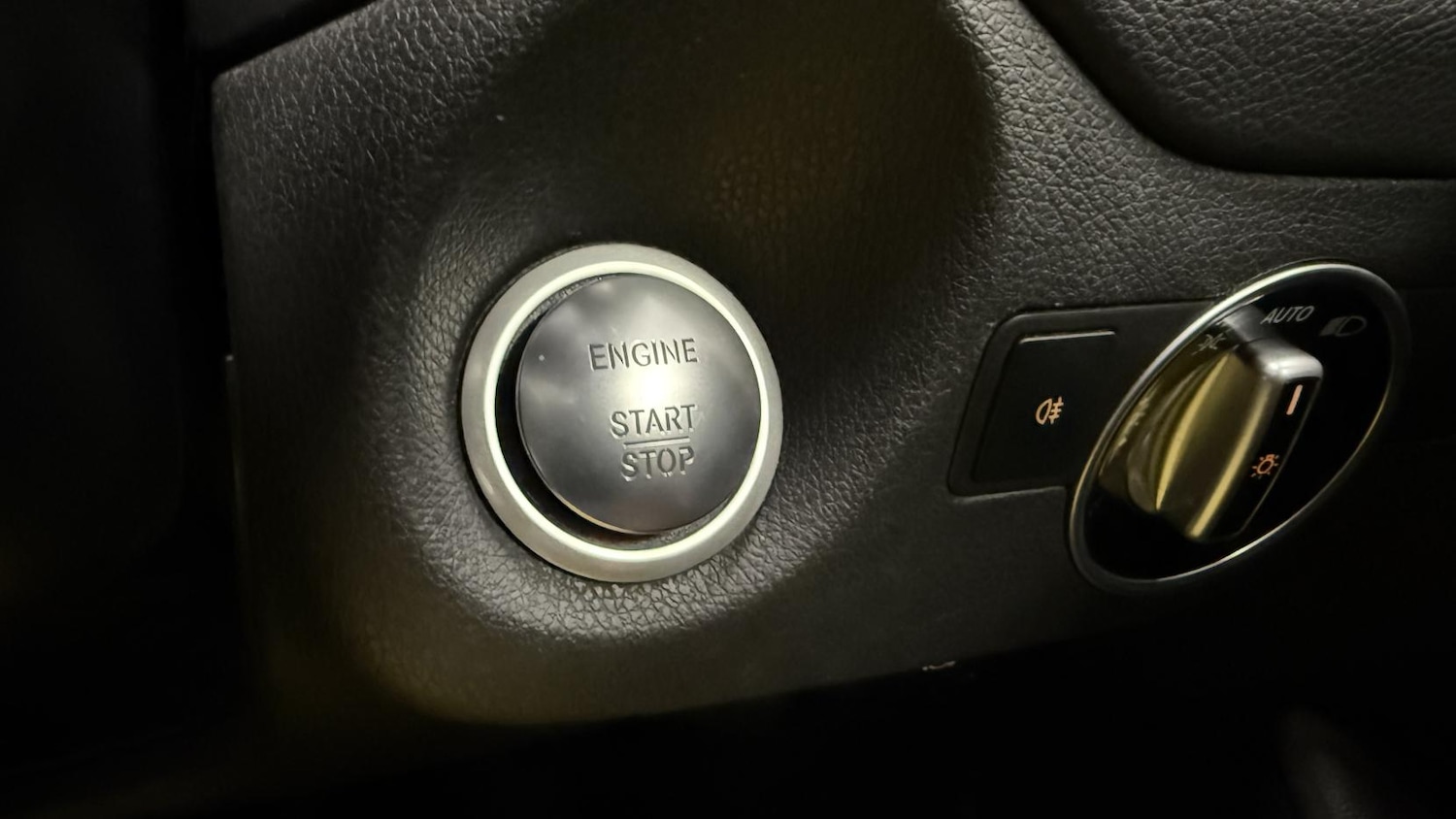 Used Mercedes-Benz GLA 2017 for sale - 77189620: Photo 43