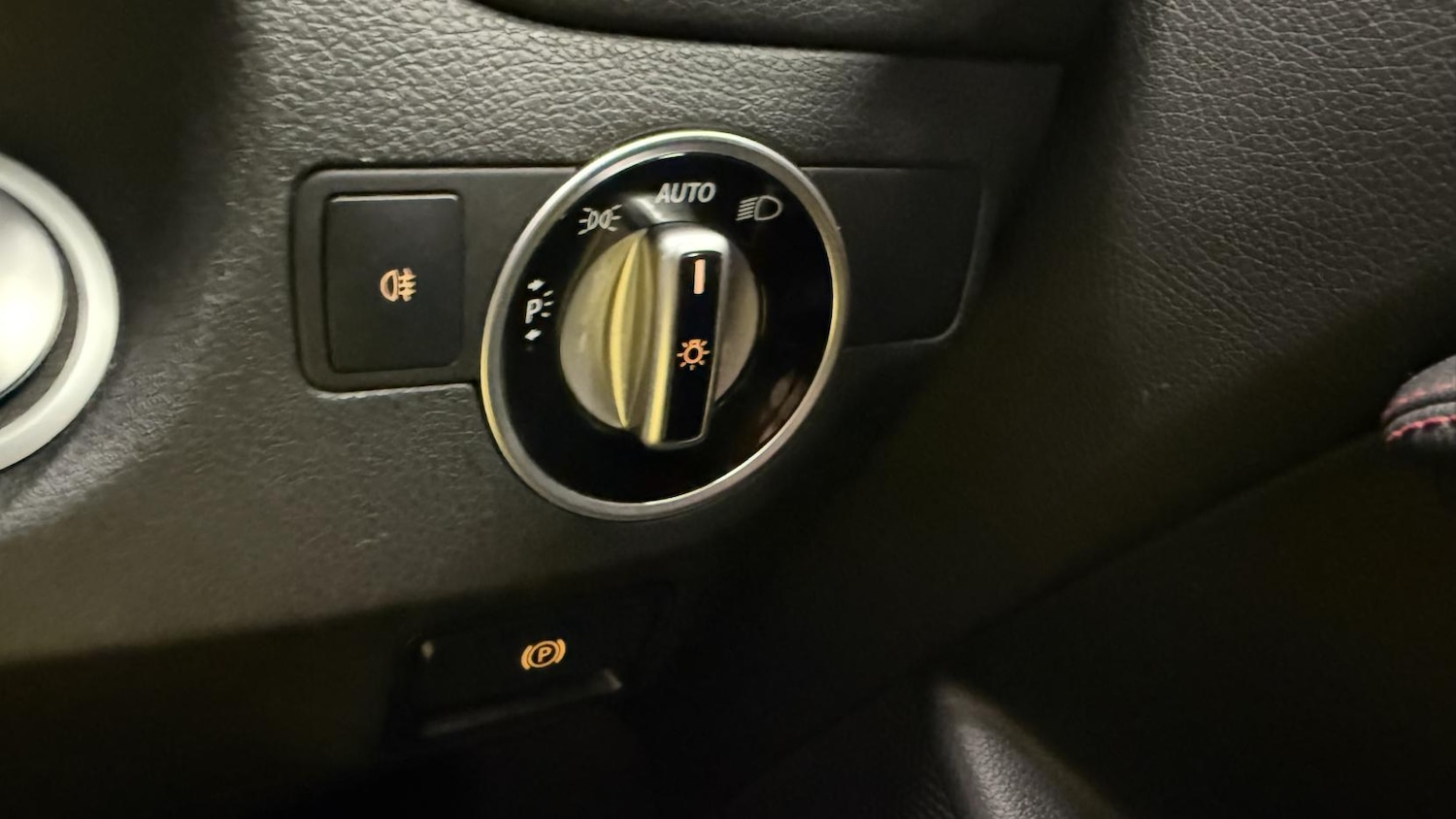 Used Mercedes-Benz GLA 2017 for sale - 77189620: Photo 44