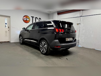 Used Peugeot 5008 2018 for sale - 79347653: Photo