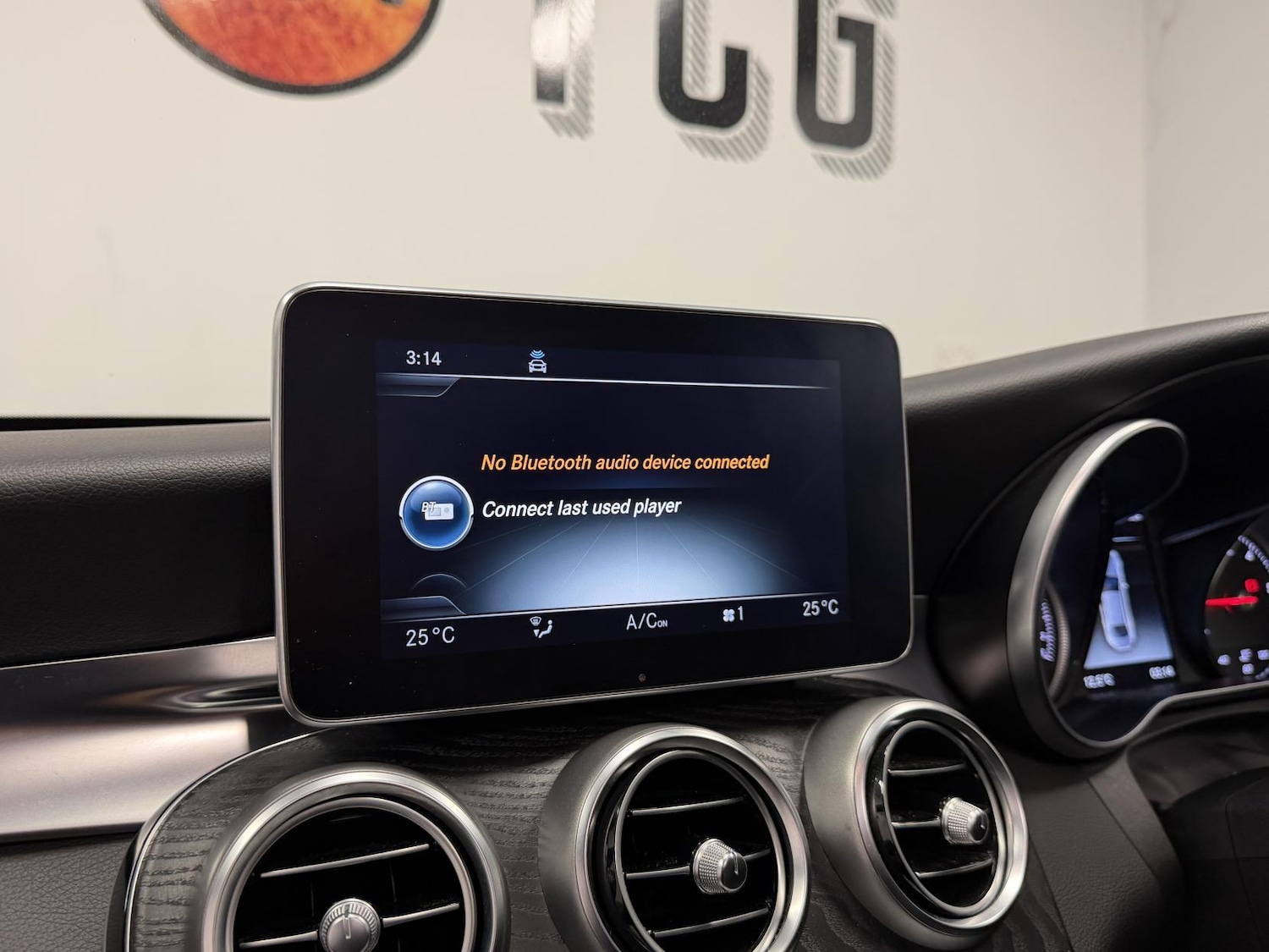 Used Mercedes-Benz C Class 2018 for sale - 77630936: Photo 25