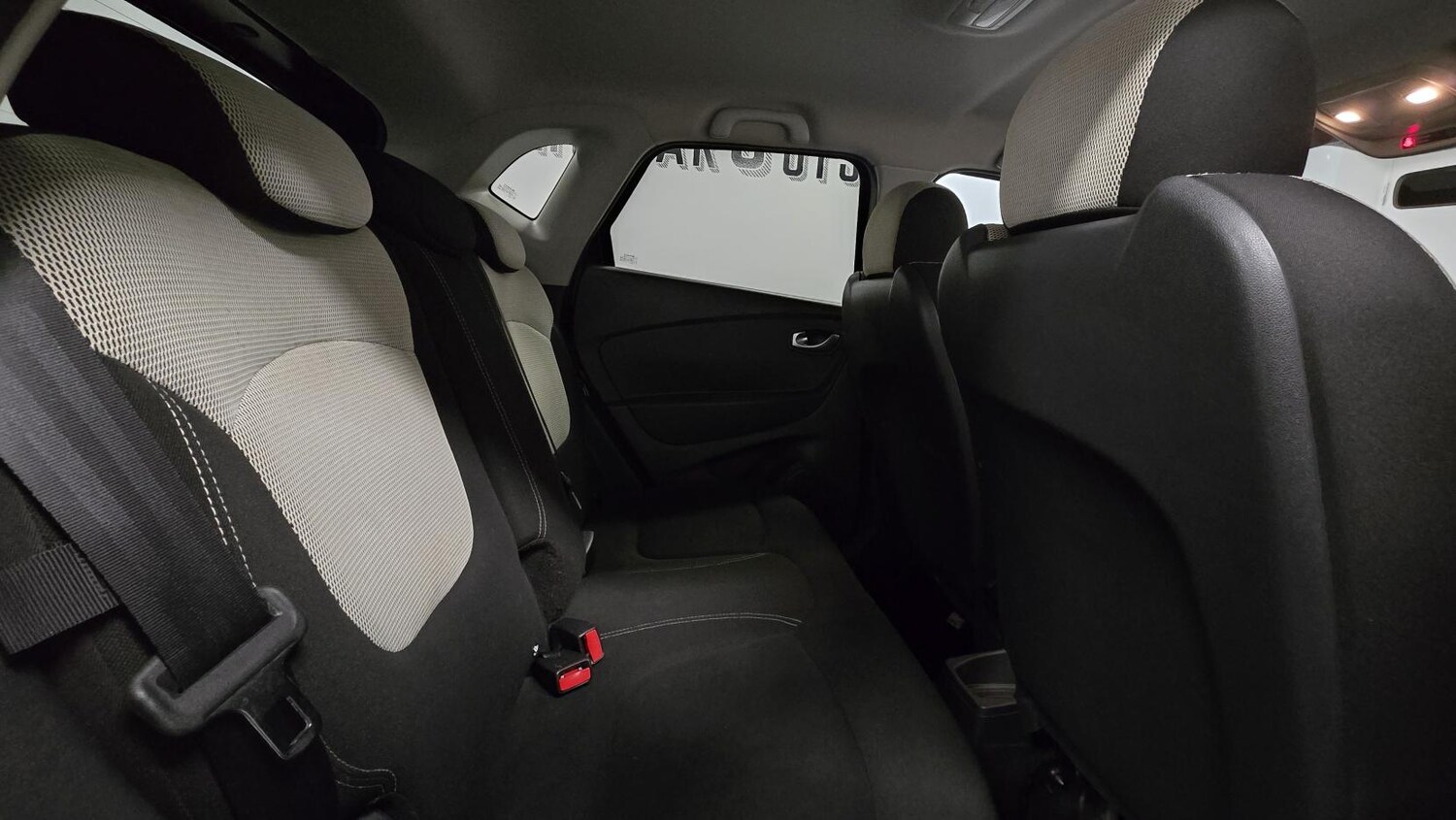 Used Renault Captur 2019 for sale - 77453759: Photo 19