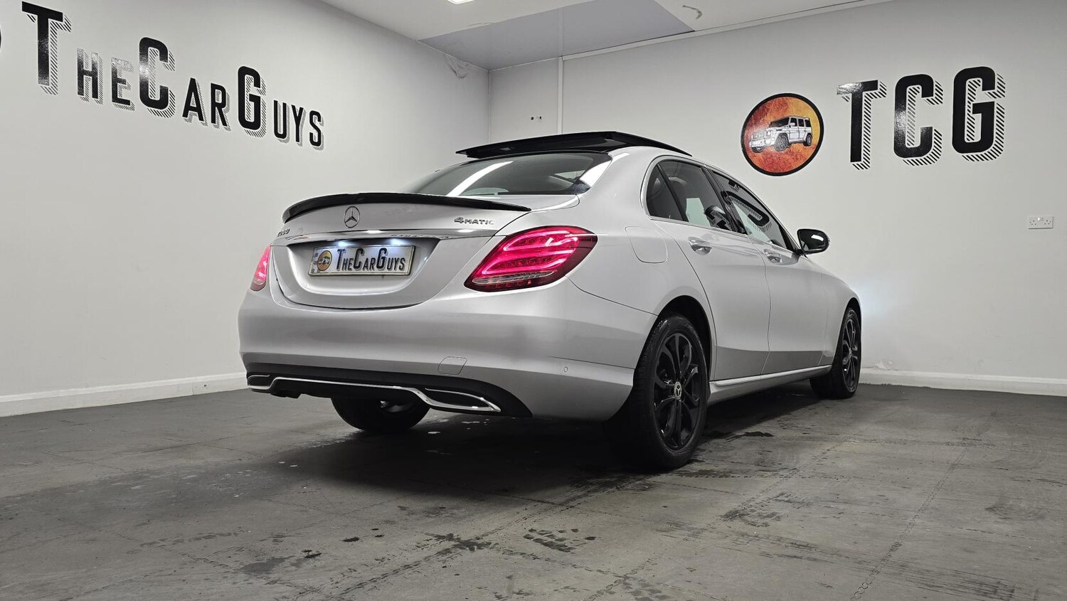 Used Mercedes-Benz C Class 2017 for sale - 77558844: Photo 11