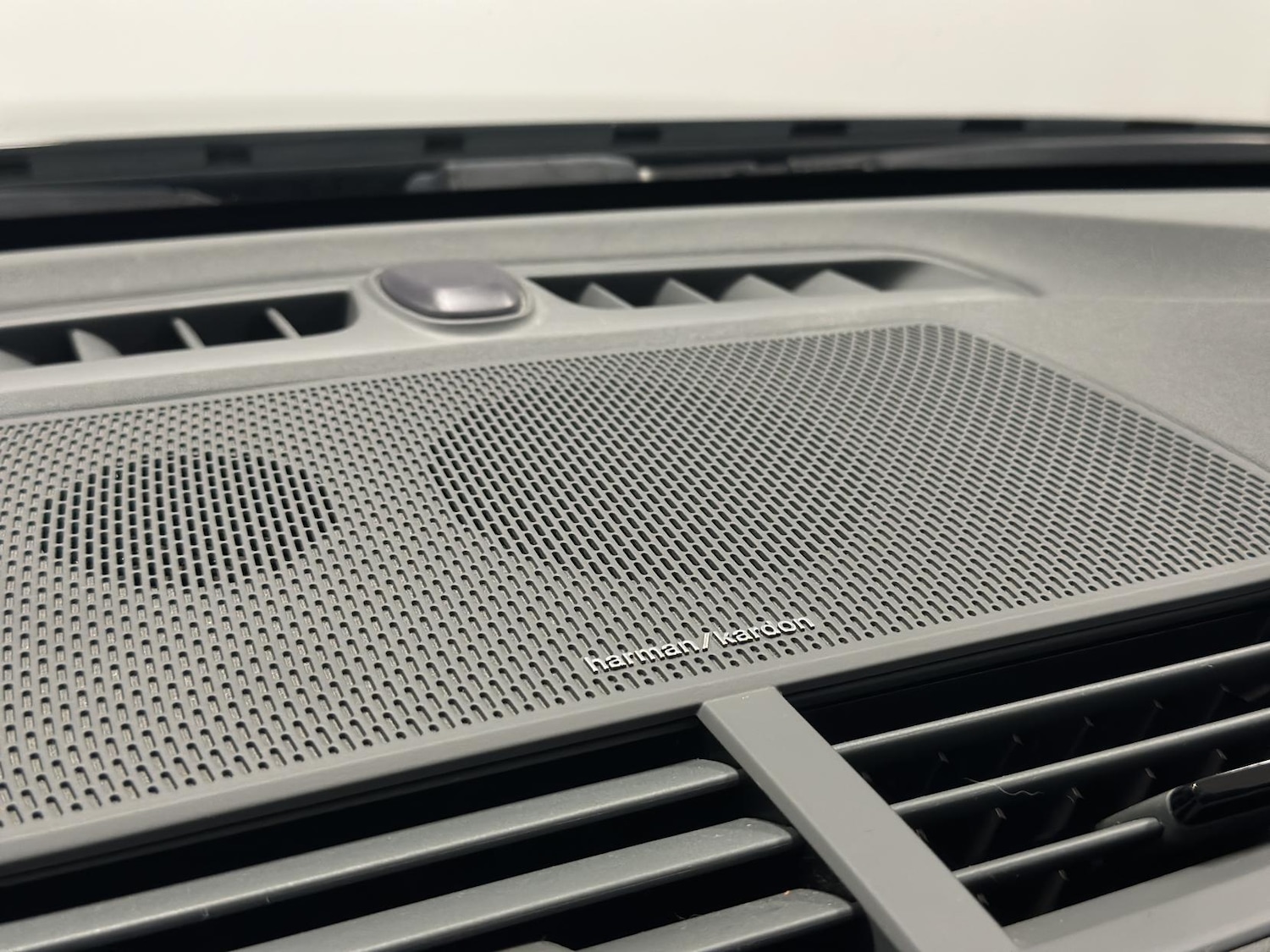 Used Polestar Polestar 2 2020 for sale - 77210693: Photo 44