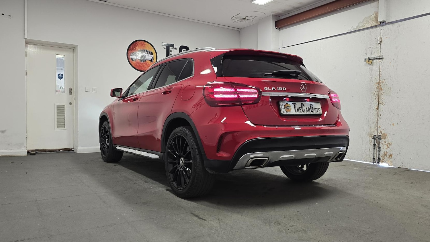 Used Mercedes-Benz GLA 2019 for sale - 78032109: Photo 2