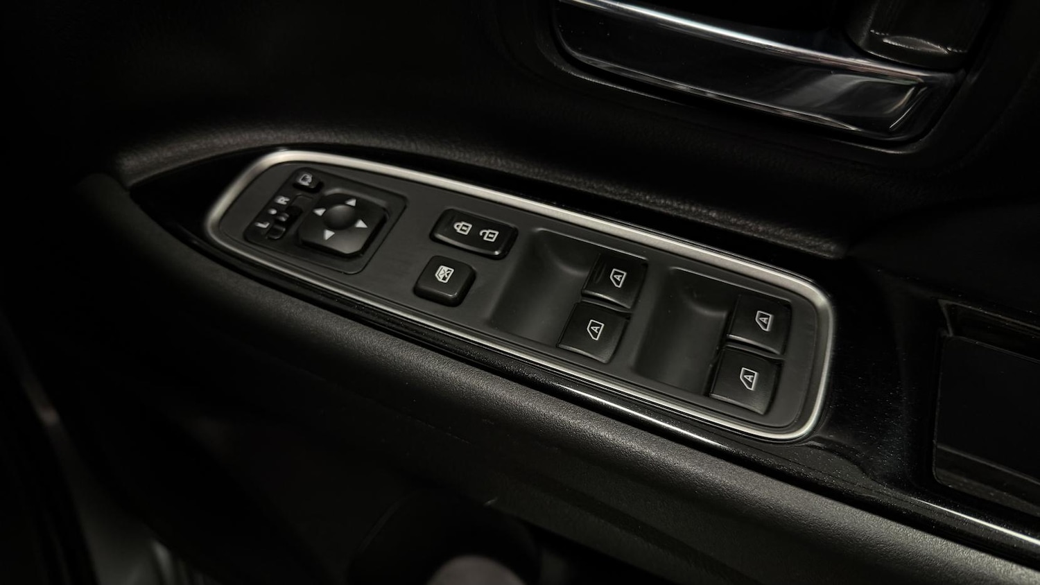 Used Mitsubishi Outlander 2019 for sale - 77918196: Photo 31