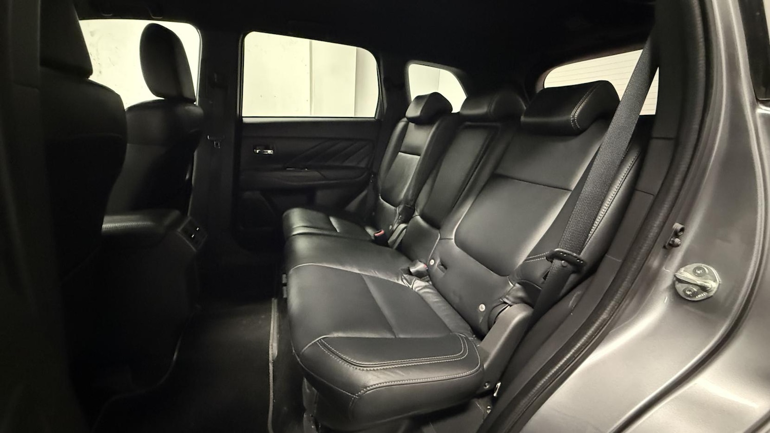 Used Mitsubishi Outlander 2019 for sale - 77918196: Photo 39