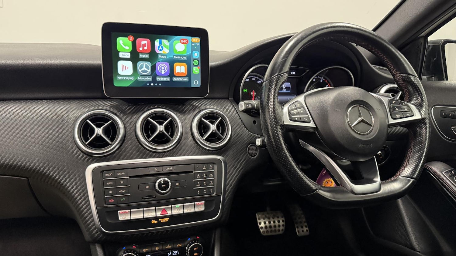 Used Mercedes-Benz A-Class 2017 for sale - 77398321: Photo 5