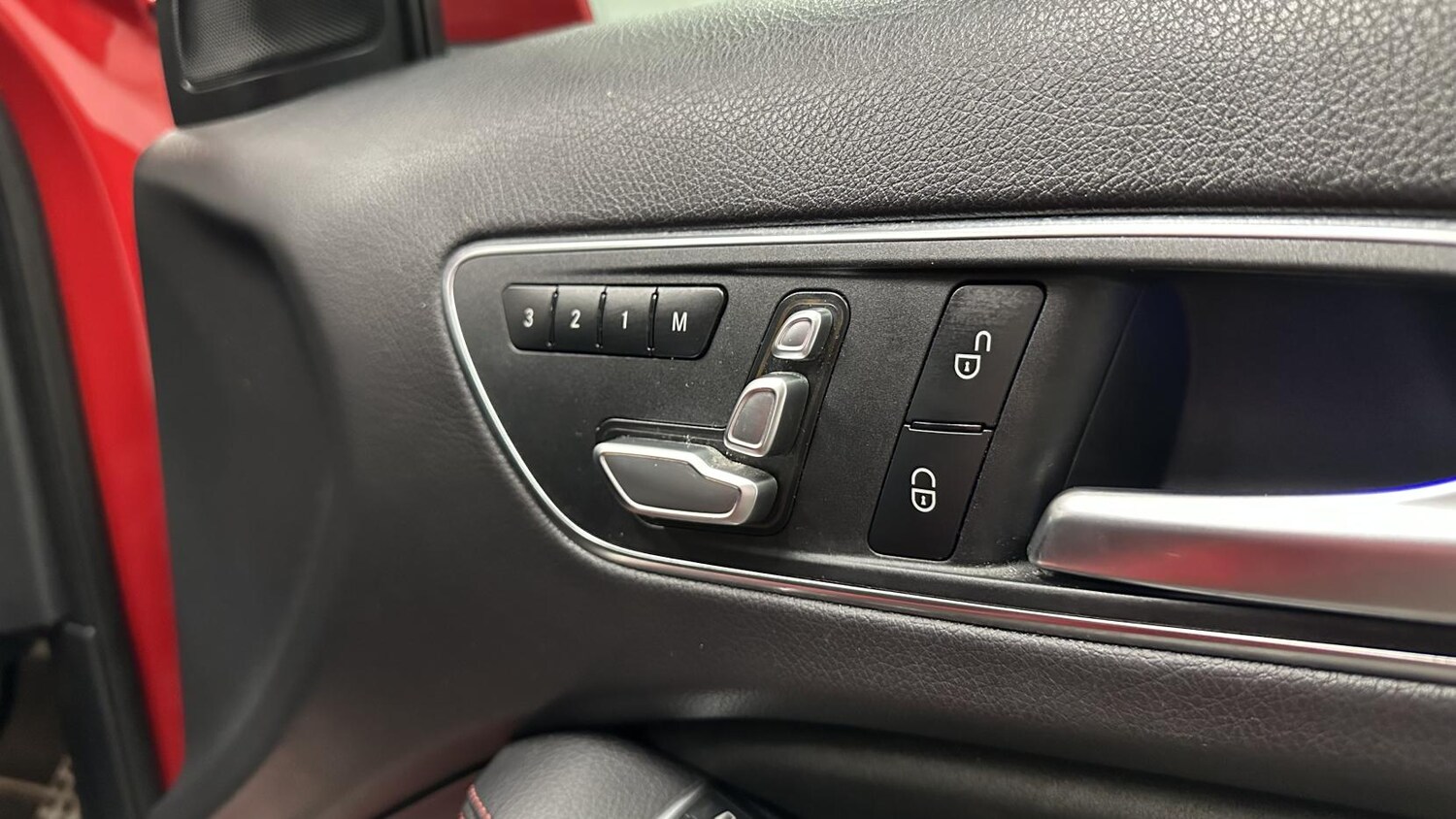 Used Mercedes-Benz A-Class 2017 for sale - 77755180: Photo 14