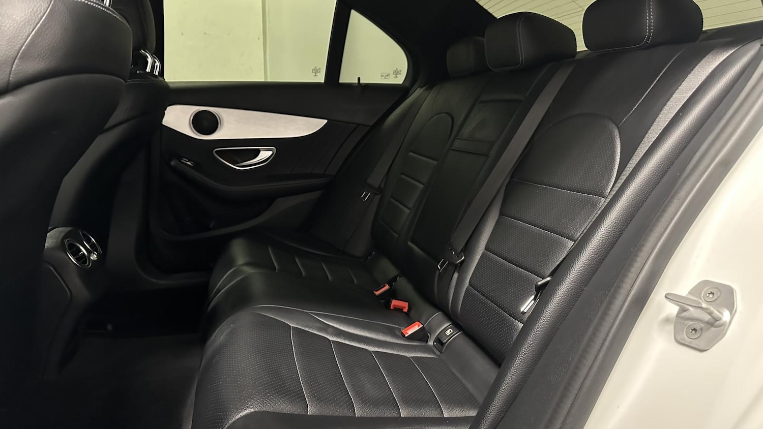 Used Mercedes-Benz C Class 2016 for sale - 77329560: Photo 14