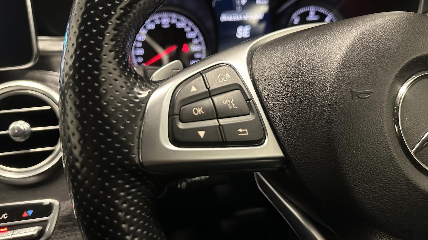 Used Mercedes-Benz C Class 2016 for sale - 77329560: Photo 28