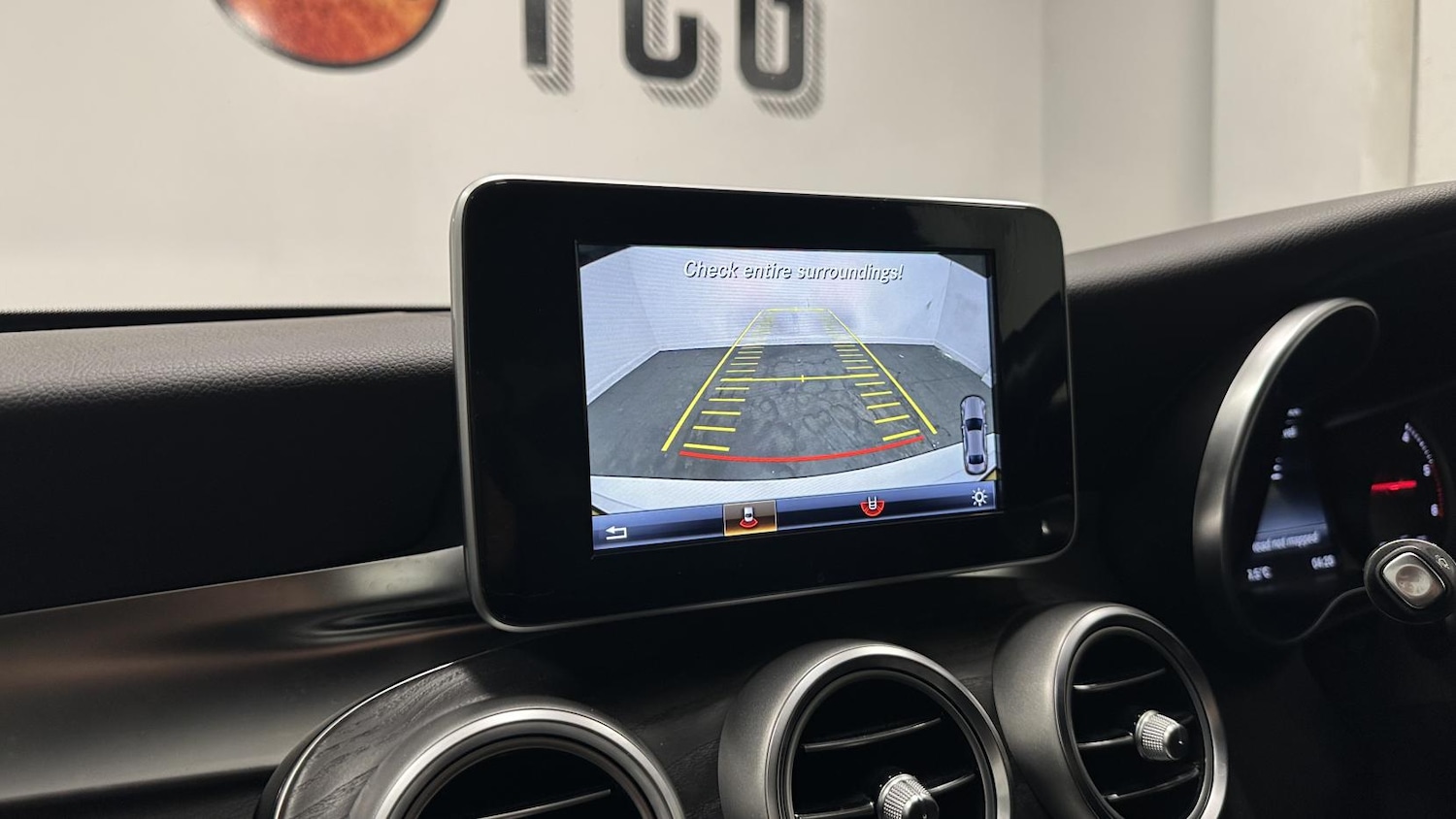 Used Mercedes-Benz C Class 2016 for sale - 77329560: Photo 4