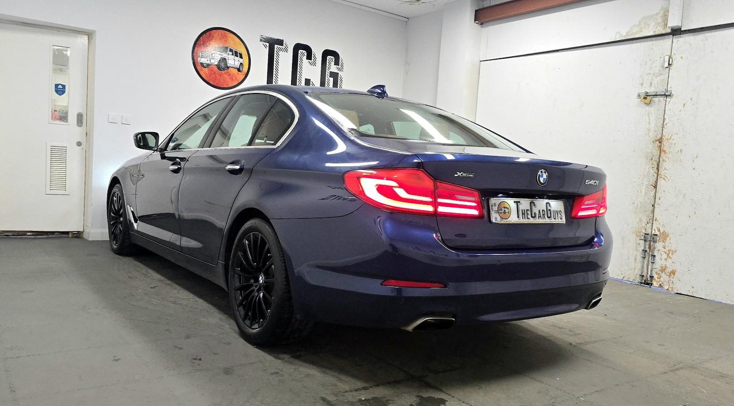 Used BMW 5 Series 2017 for sale - 77423798: Photo 2