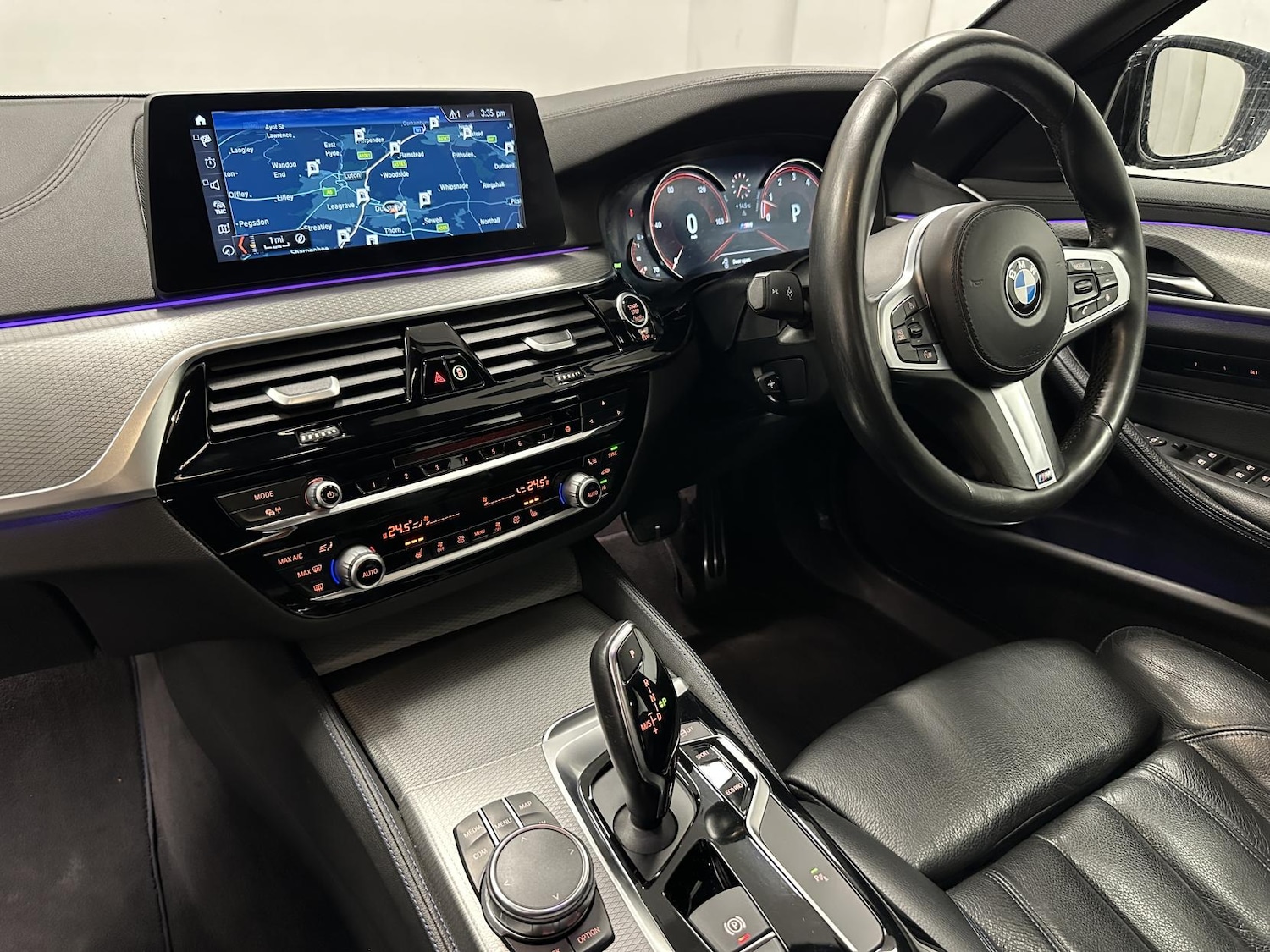 Used BMW 5 Series 2017 for sale - 77851806: Photo 2