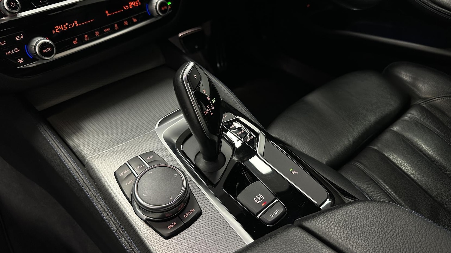 Used BMW 5 Series 2017 for sale - 77851806: Photo 27