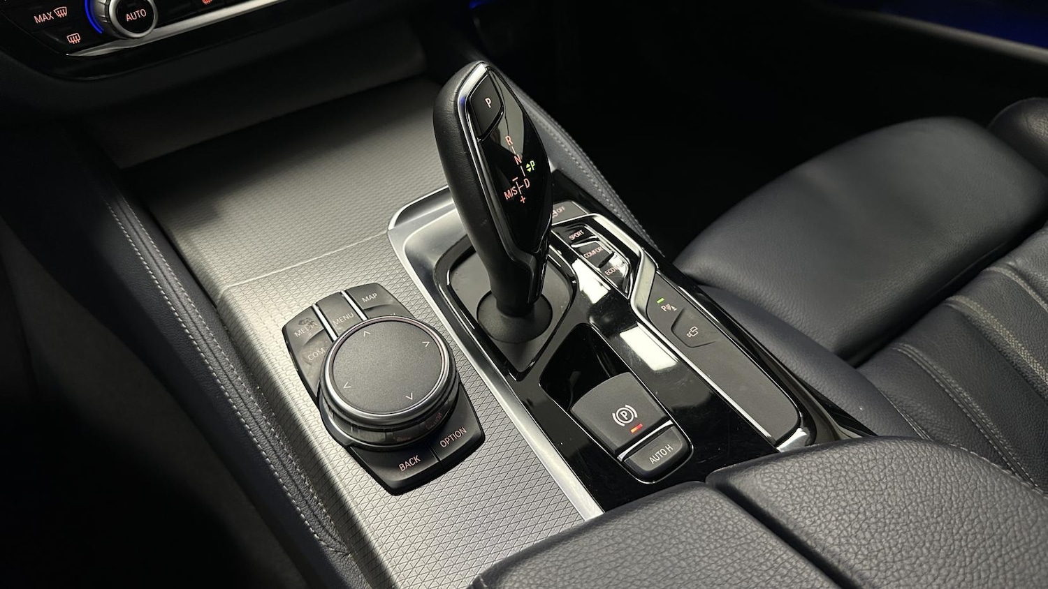 Used BMW 5 Series 2017 for sale - 77162457: Photo 27