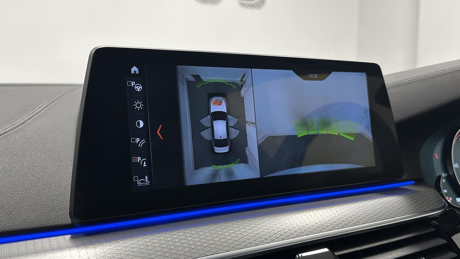 Used BMW 5 Series 2017 for sale - 77162457: Photo 32