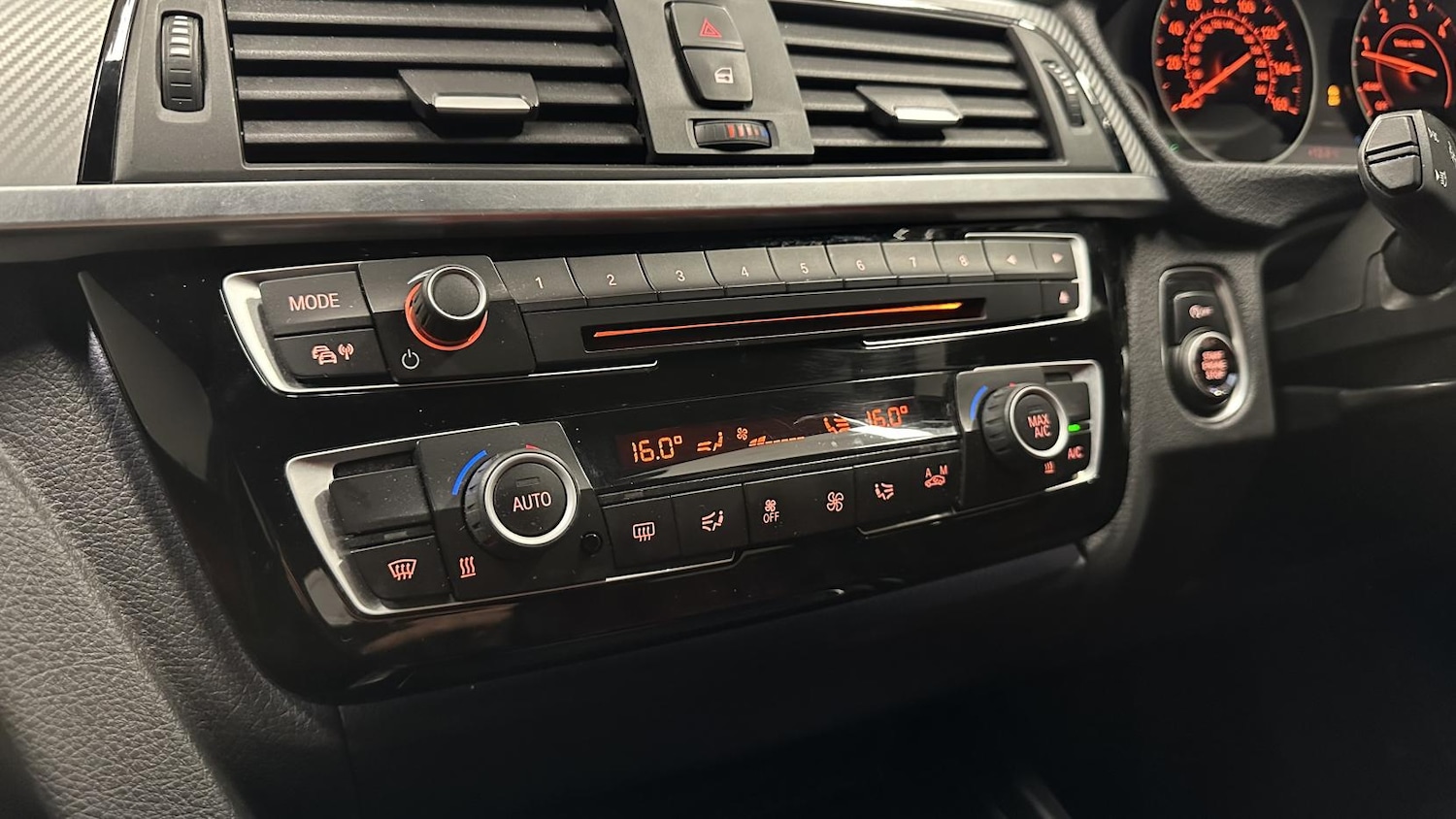 Used BMW 3 Series 2018 for sale - 78005602: Photo 28