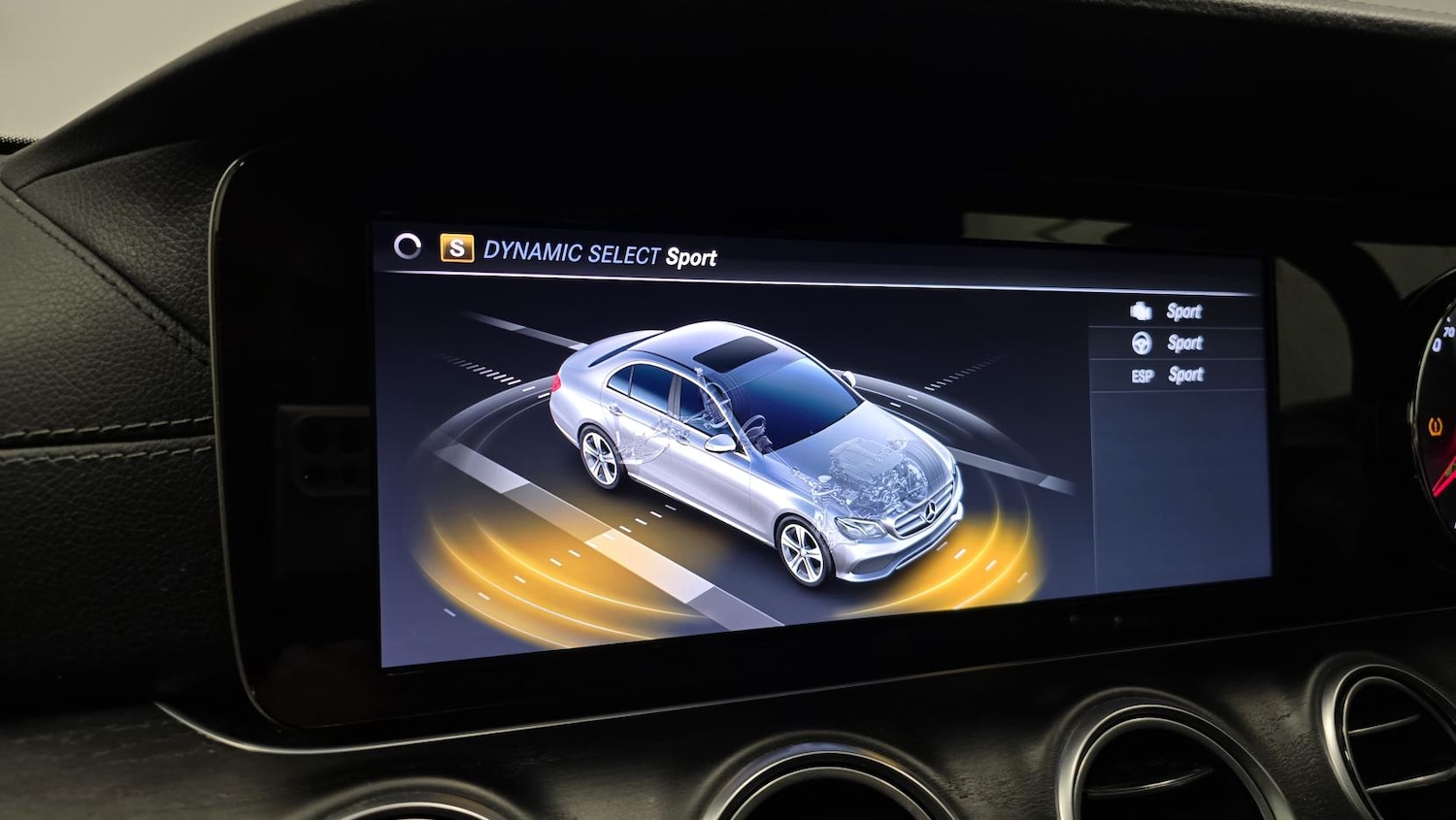 Used Mercedes-Benz E Class 2018 for sale - 77109956: Photo 28