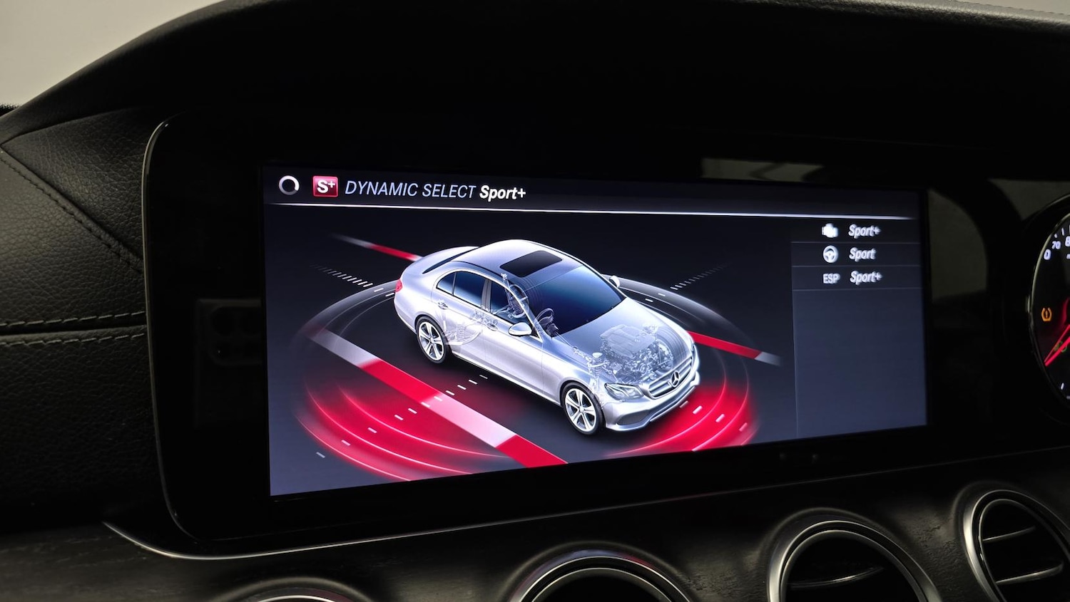 Used Mercedes-Benz E Class 2018 for sale - 77109956: Photo 29