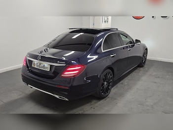 Used Mercedes-Benz E Class 2018 for sale - 77109956: Photo