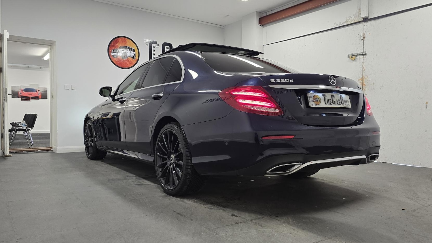 Used Mercedes-Benz E Class 2018 for sale - 77109956: Photo 9